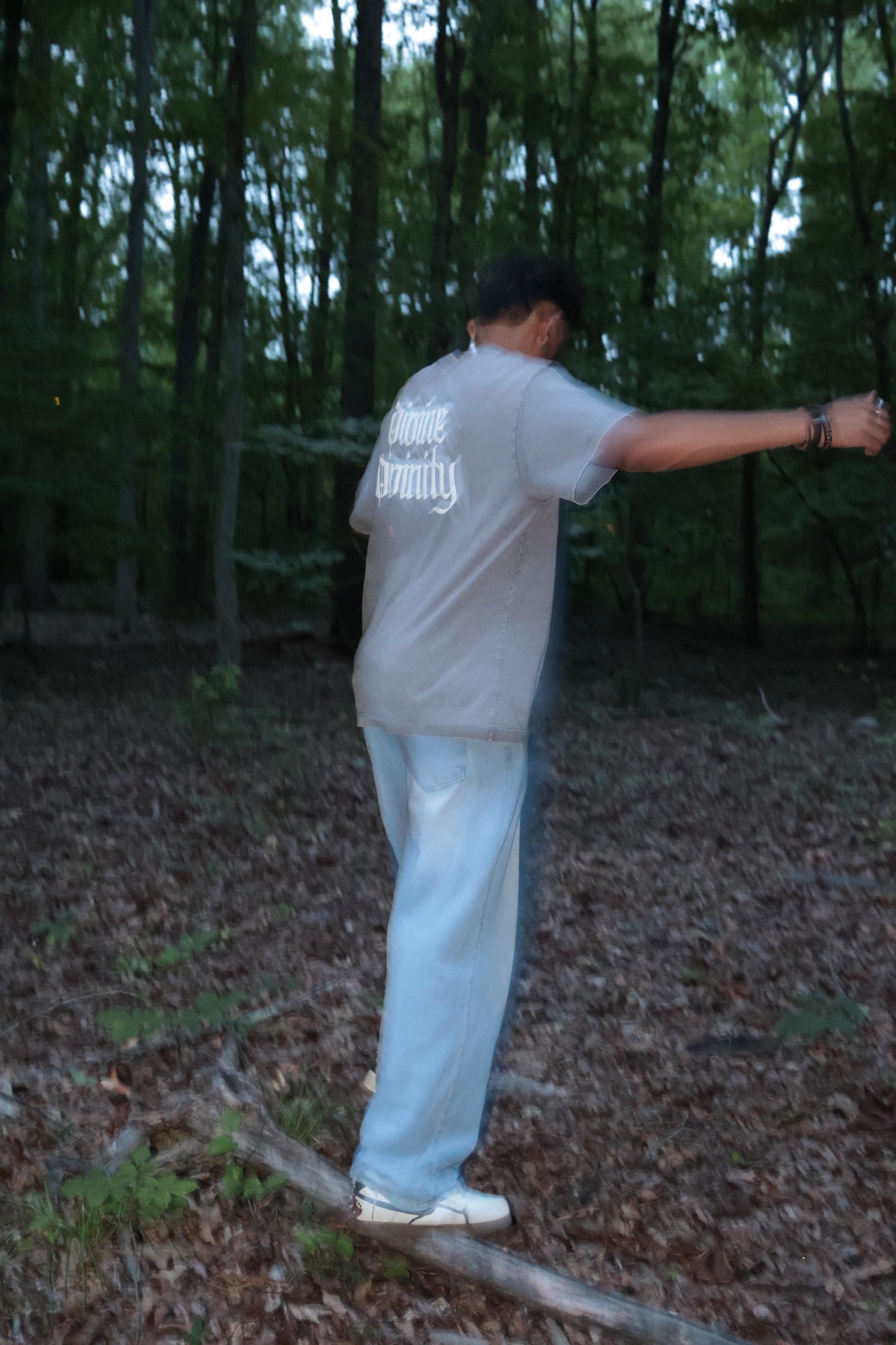 WASHED ASH DIVIN3 DIVINITY TEE