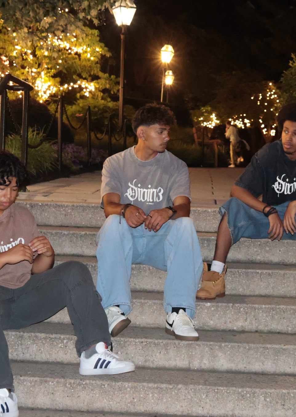 WASHED ASH DIVIN3 DIVINITY TEE